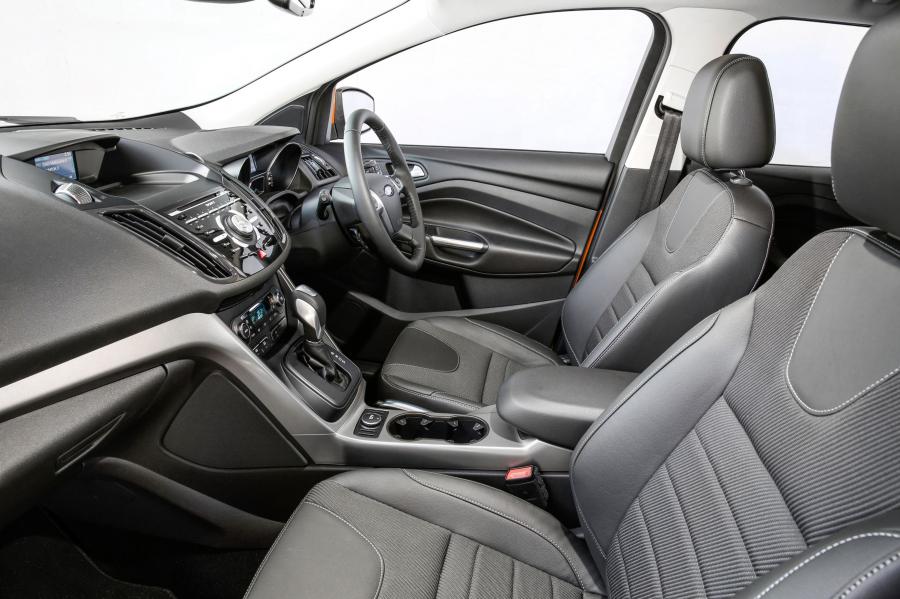  Ford Kuga 2013 года  (AU) (фото 18 из 30)